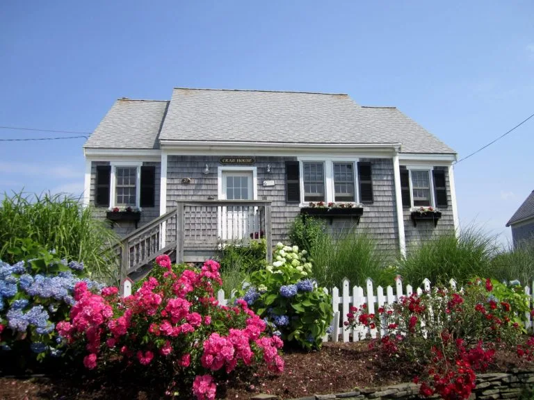 Photo Essay: Cape Cod Houses - Adventurous Kate
