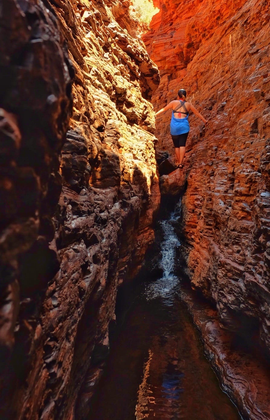 Kate in Karijini NP