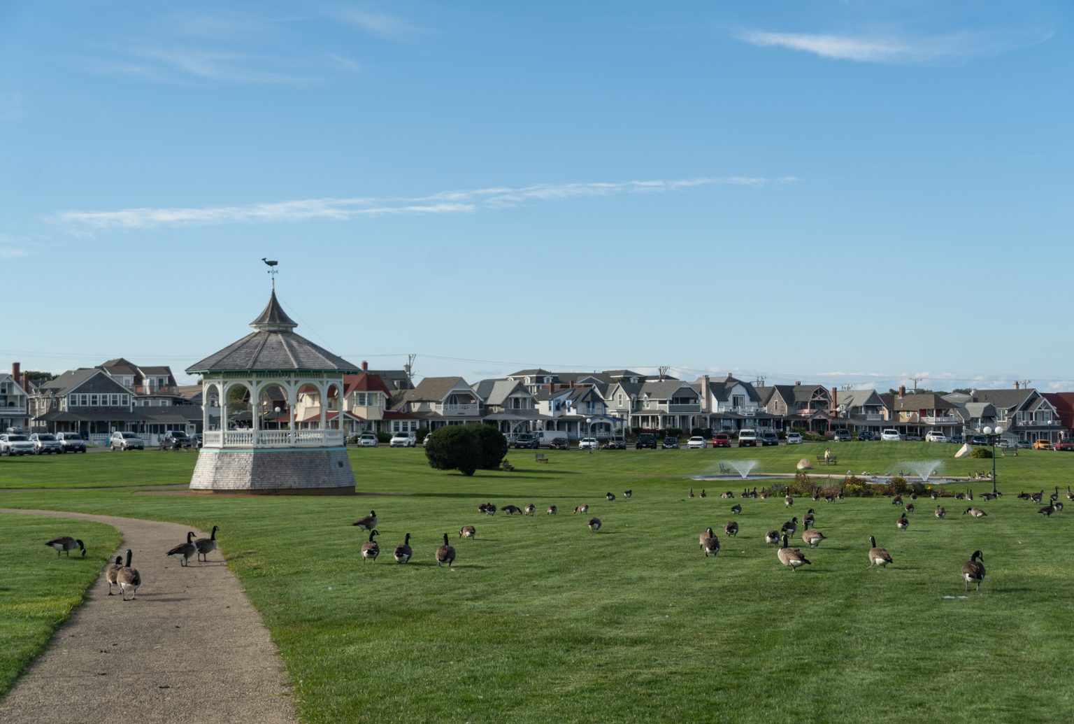 18 Fun Things to do in Oak Bluffs MA Heart of Martha's Vineyard