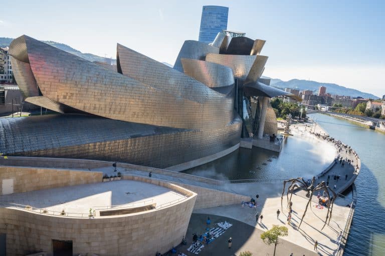 19 Cool Things To Do In Bilbao Spain